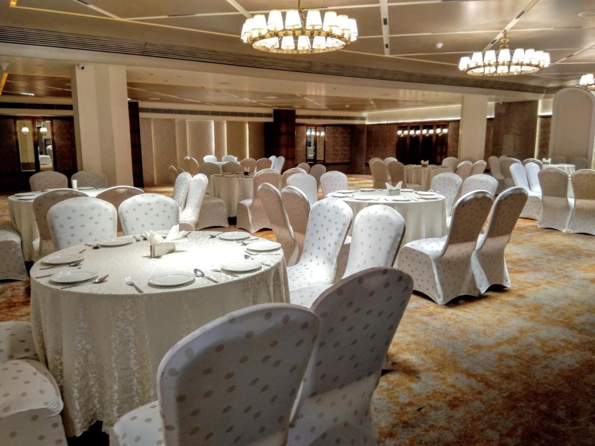 The Maya Hotel Jalandhar Dış mekan fotoğraf