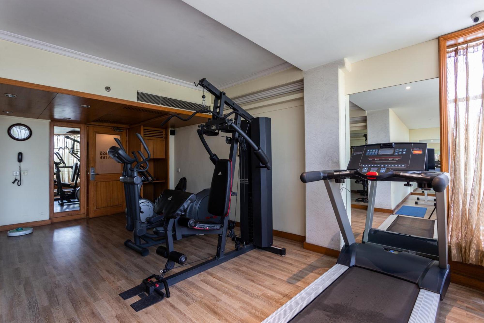 The Maya Hotel Jalandhar Dış mekan fotoğraf