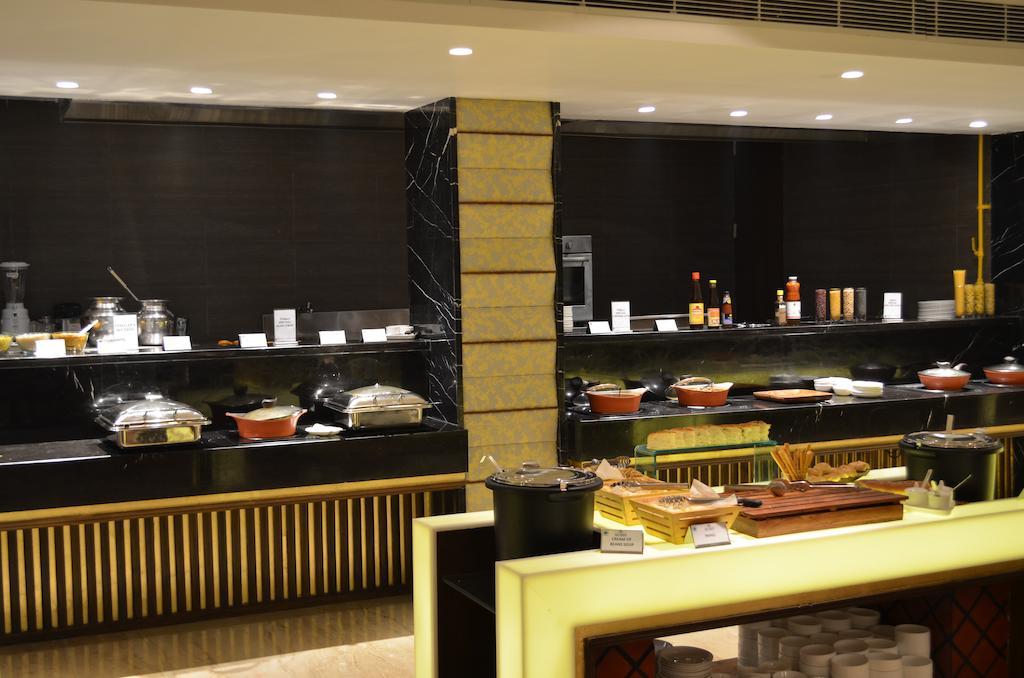 The Maya Hotel Jalandhar Dış mekan fotoğraf